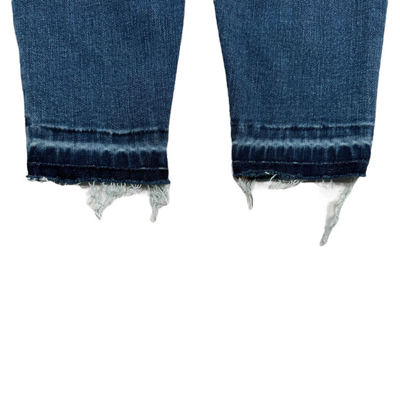 Spanx Tapered Jeans Womens XS Blue Distressed Frayed Hem Stretch Petites Pull On - Picture 3 of 8